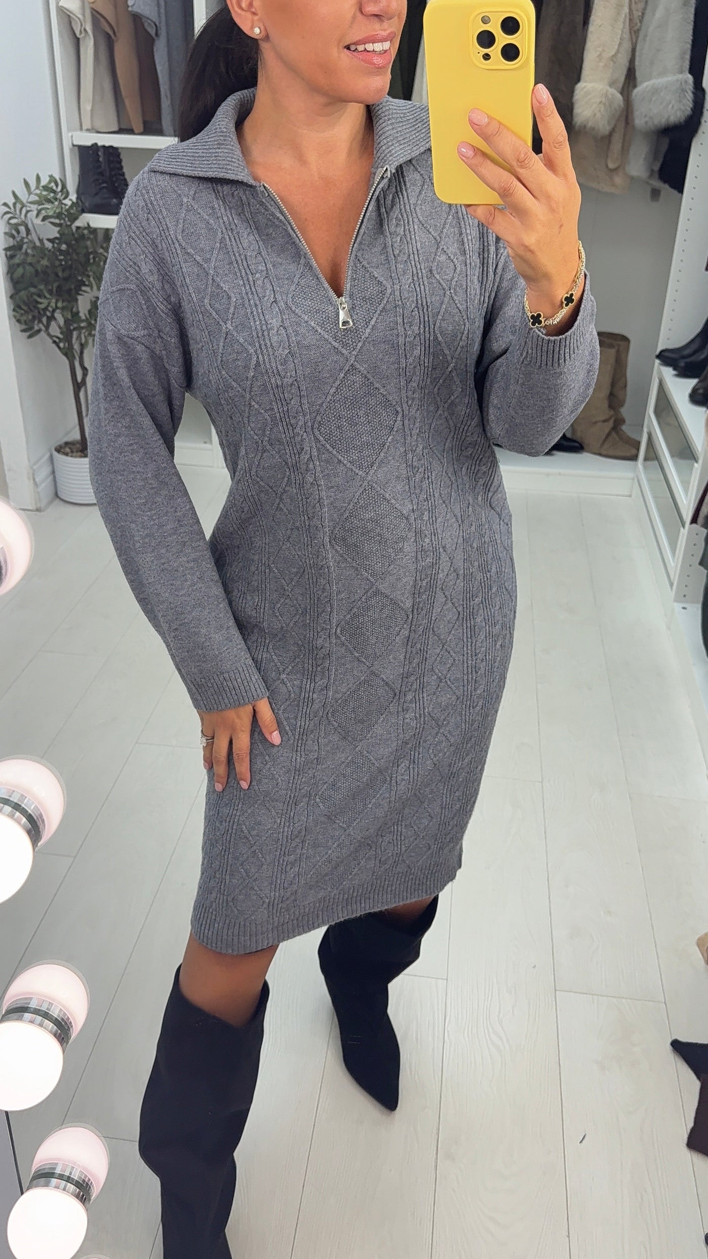 SAVINTARI Merlo Zip Front Knitted Dress