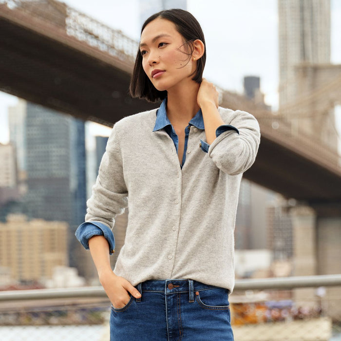 SAVINTARI Women's Crew Neck Cashmere Cardigan