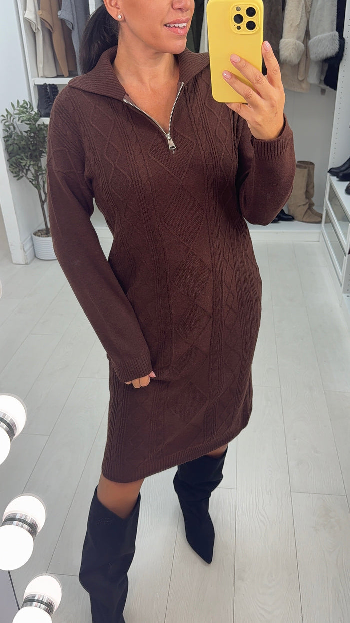 SAVINTARI Merlo Zip Front Knitted Dress