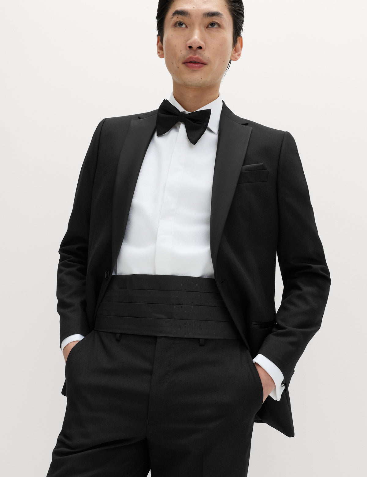 Men's Suit in Black | mens suit | SAVINTARI