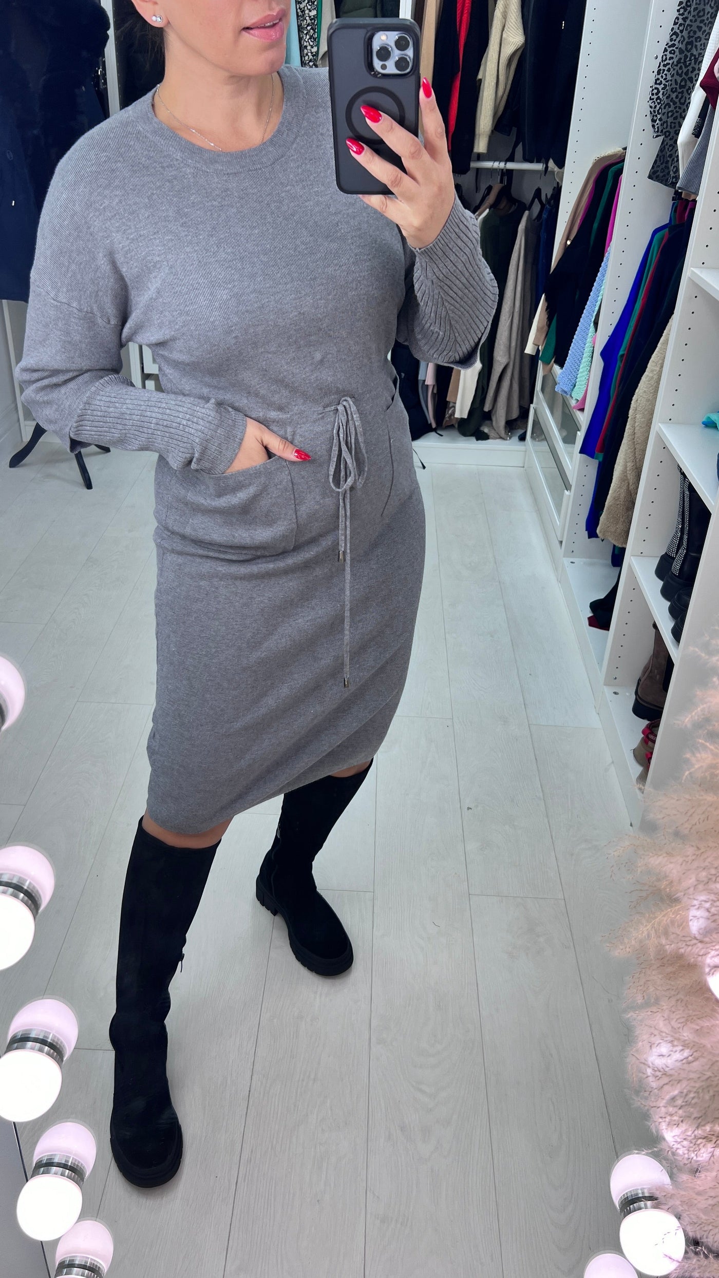 SAVINTARI Pebbles Plain Pocket Detailed Toggle Cinched Waist Knit Jumper Dress