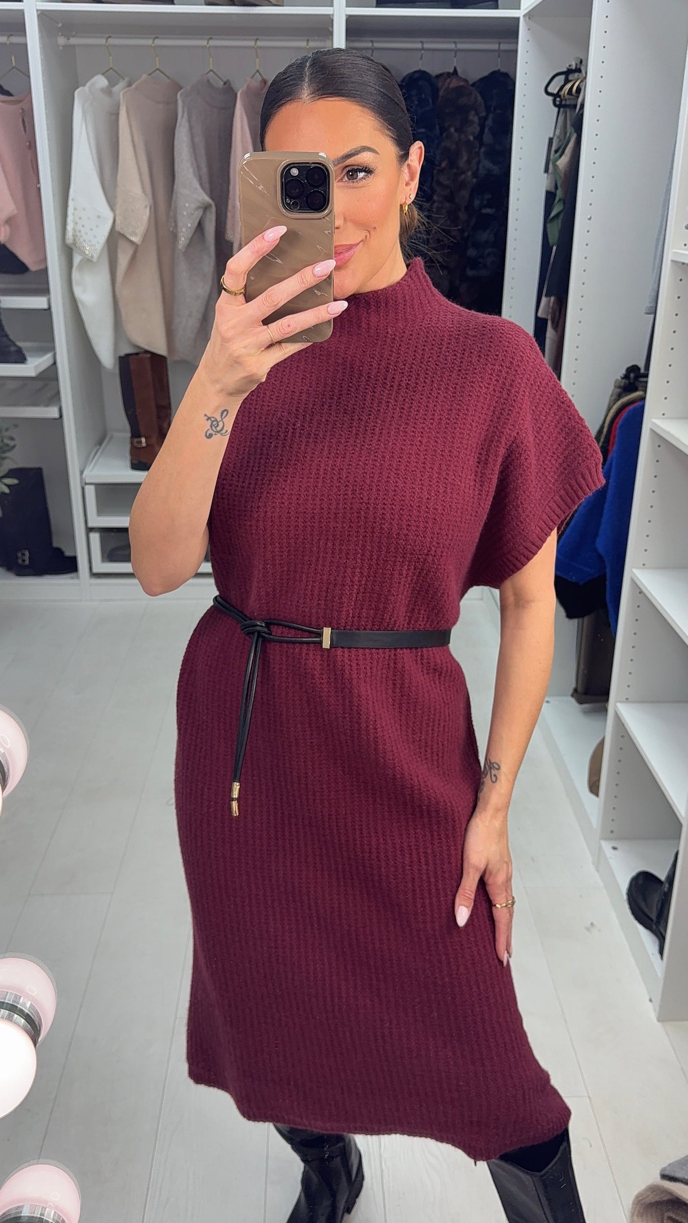 SAVINTARI Prinny Plain Loose Fit Belted Jumper Dress