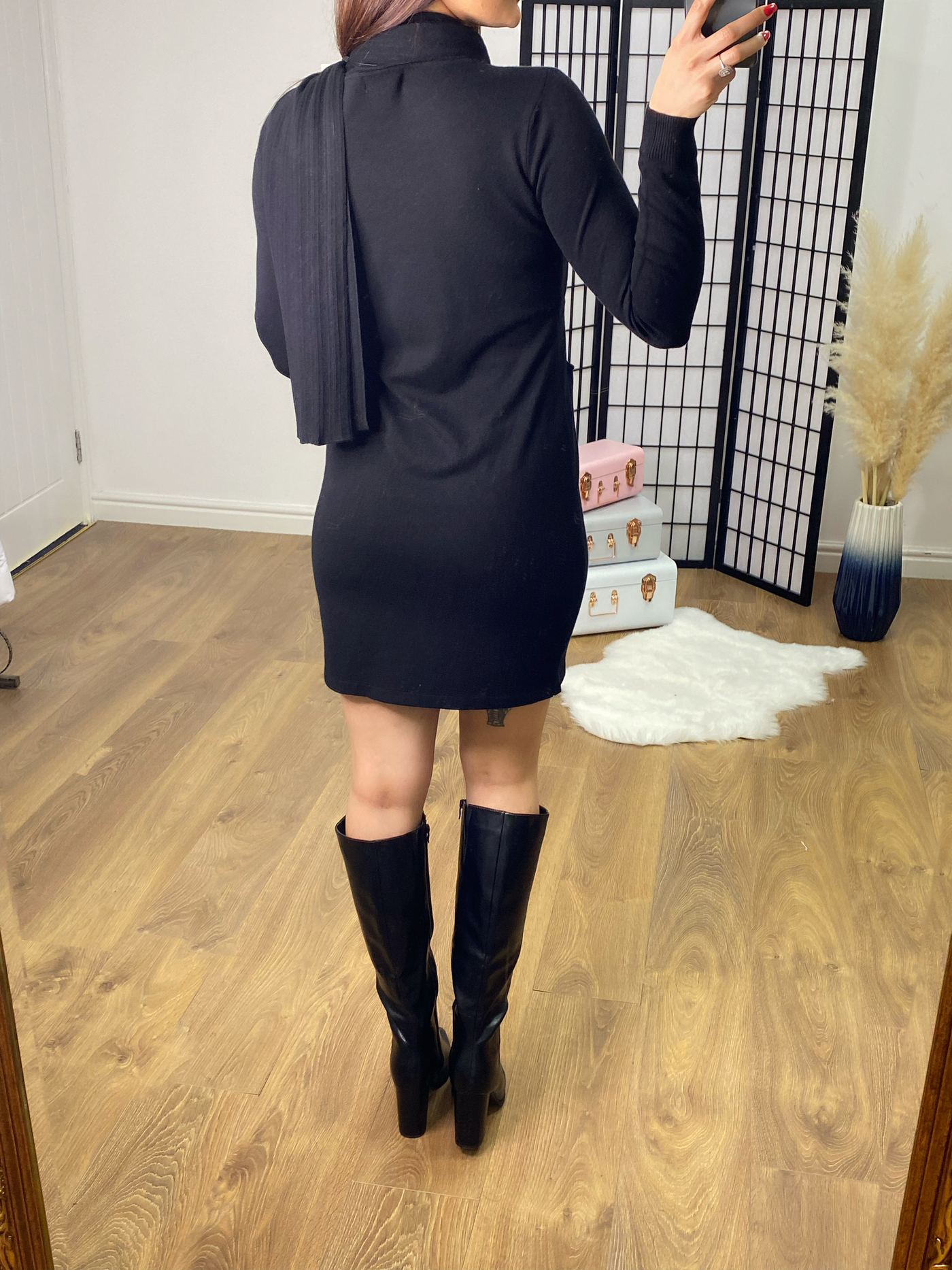 SAVINTARI Malden Button Jumper Dress with Ribbed Scarf Set