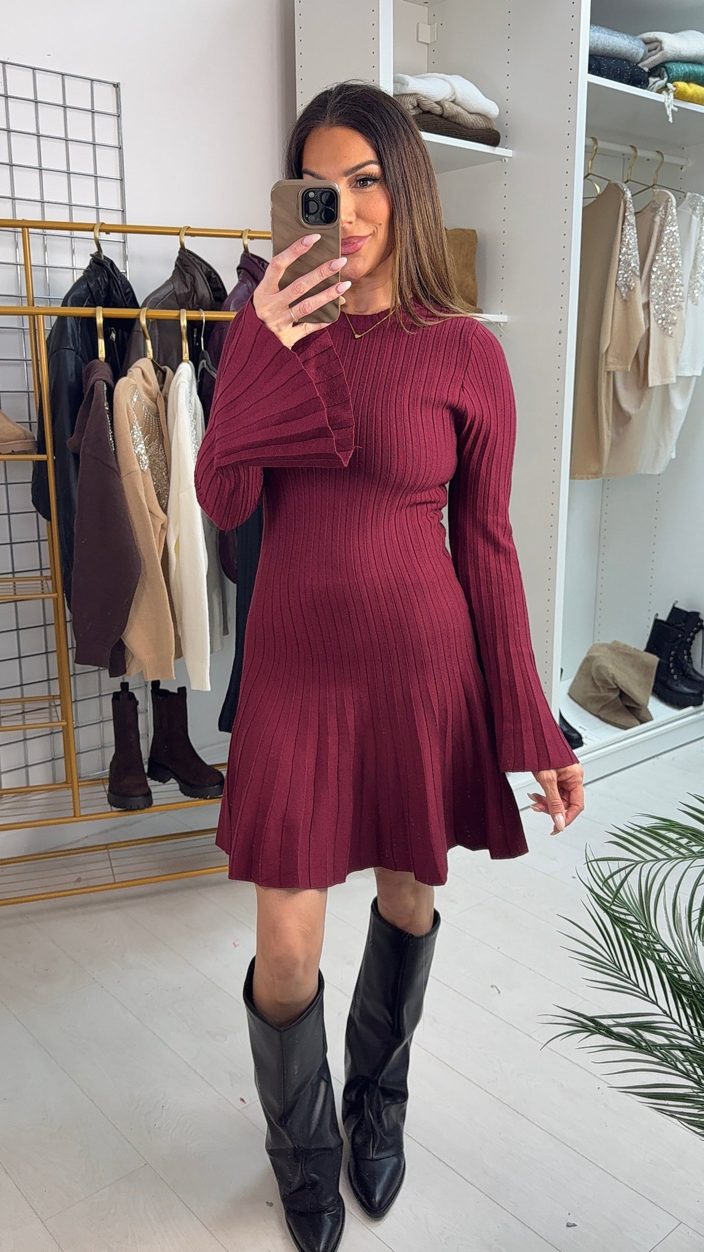 SAVINTARI Valentine Plain Pleated Bell Sleeve Jumper Dress