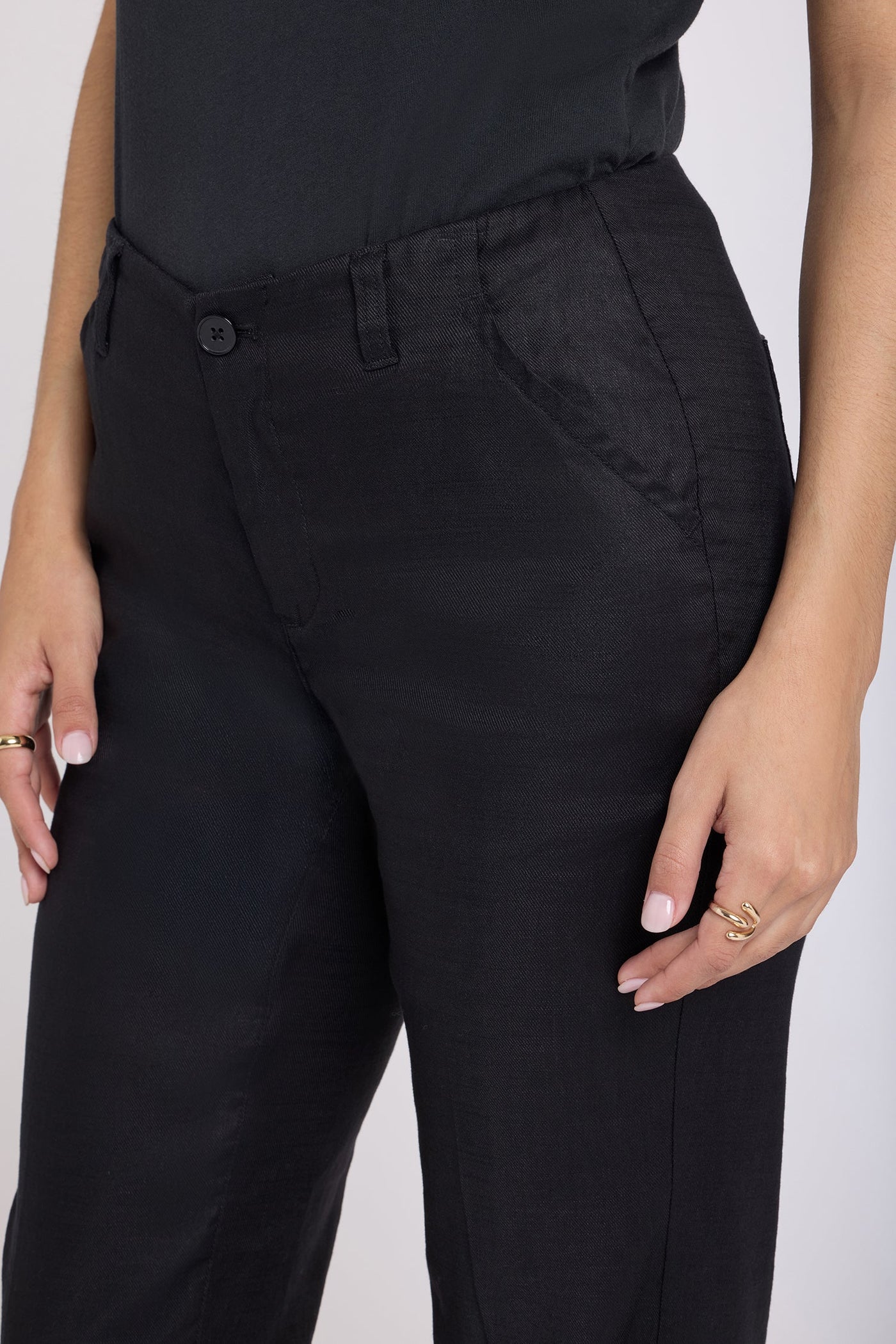 Marilyn Straight Pants - Black - straight leg trousers