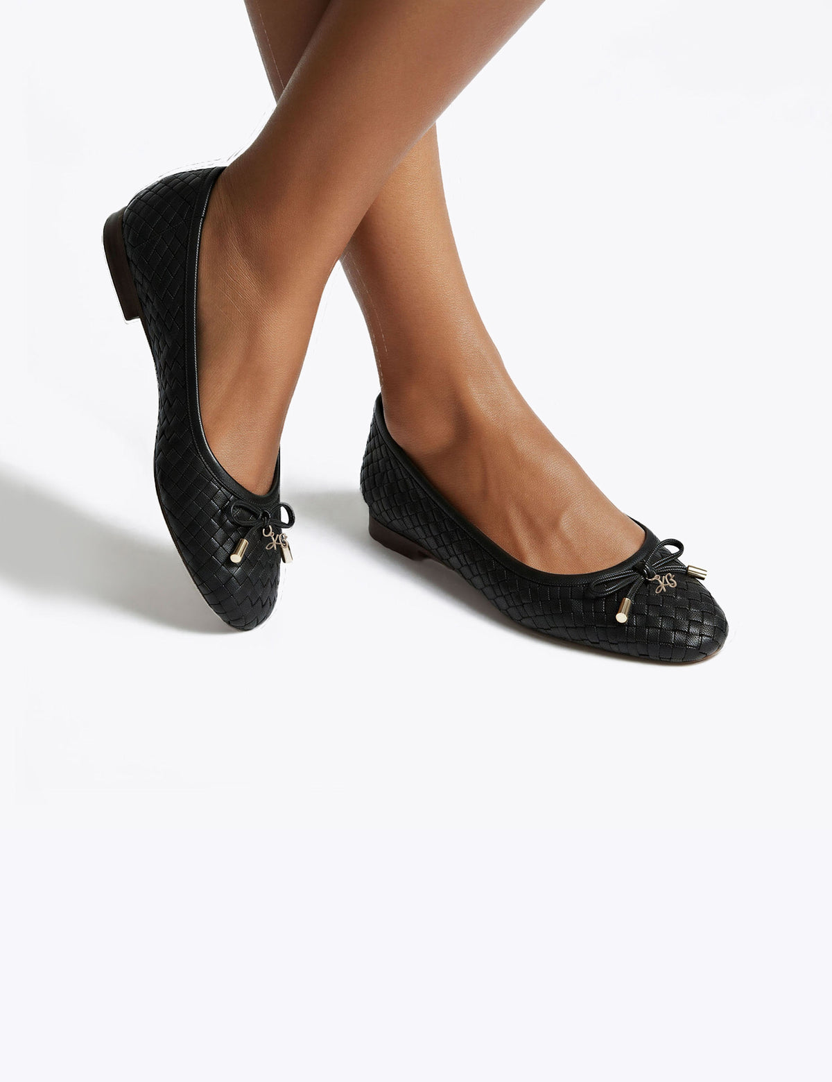 Women's Ballet Flats in Black view 3 | ballet flats | SAVINTARI