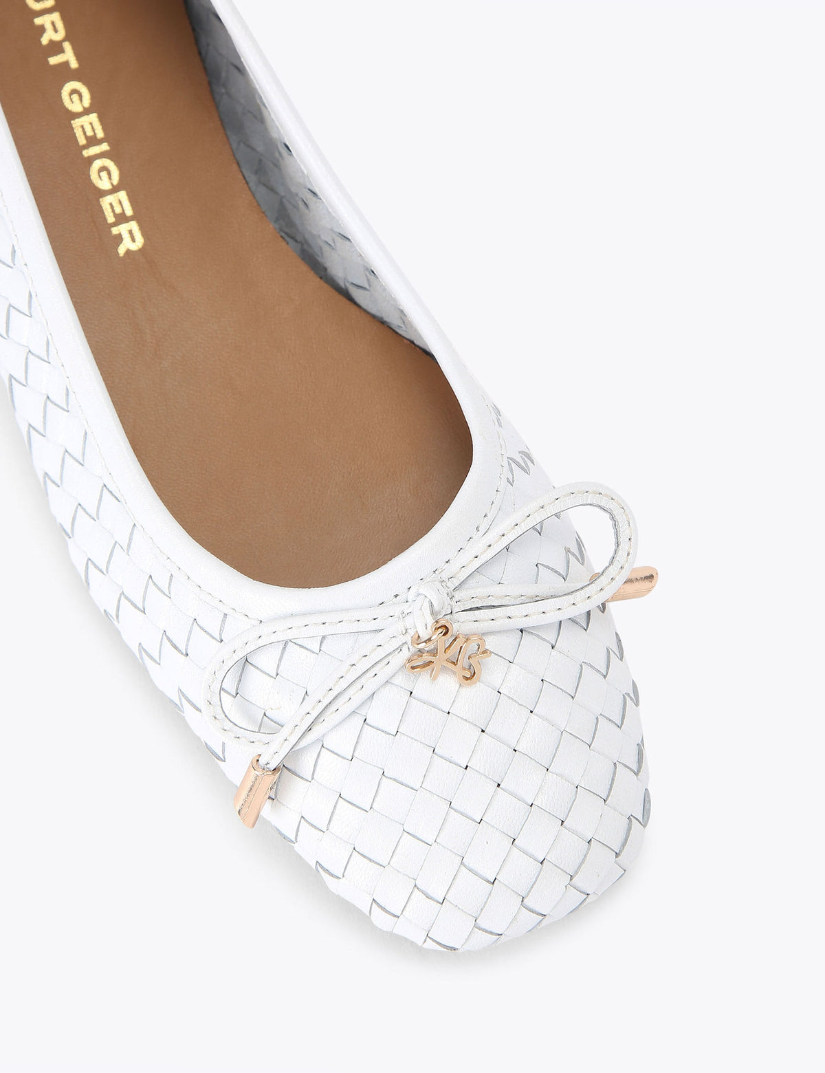 Women's Ballet Flats in White view 4 | ballet flats | SAVINTARI