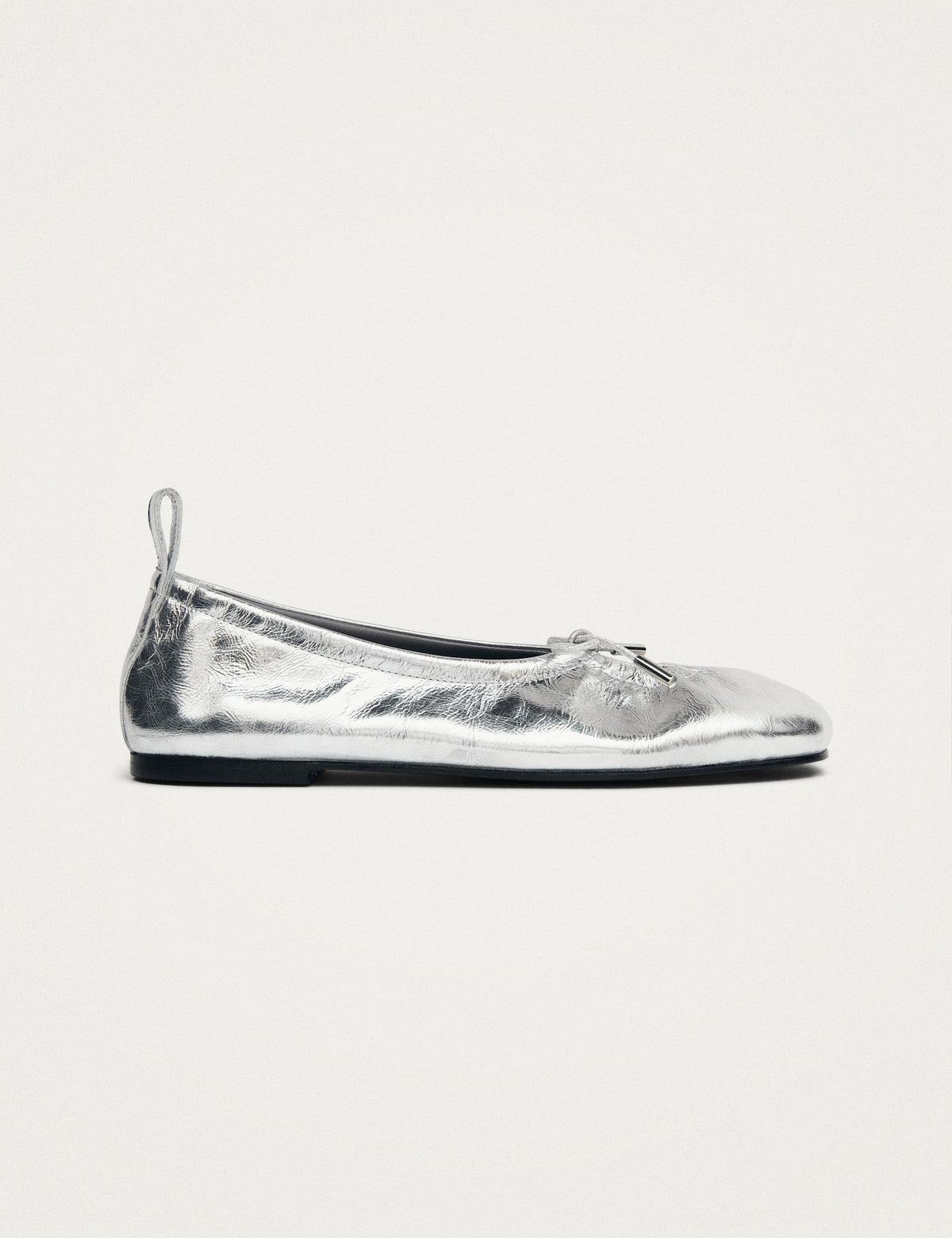 Women's Ballet Flats in Silver | ballet flats | SAVINTARI