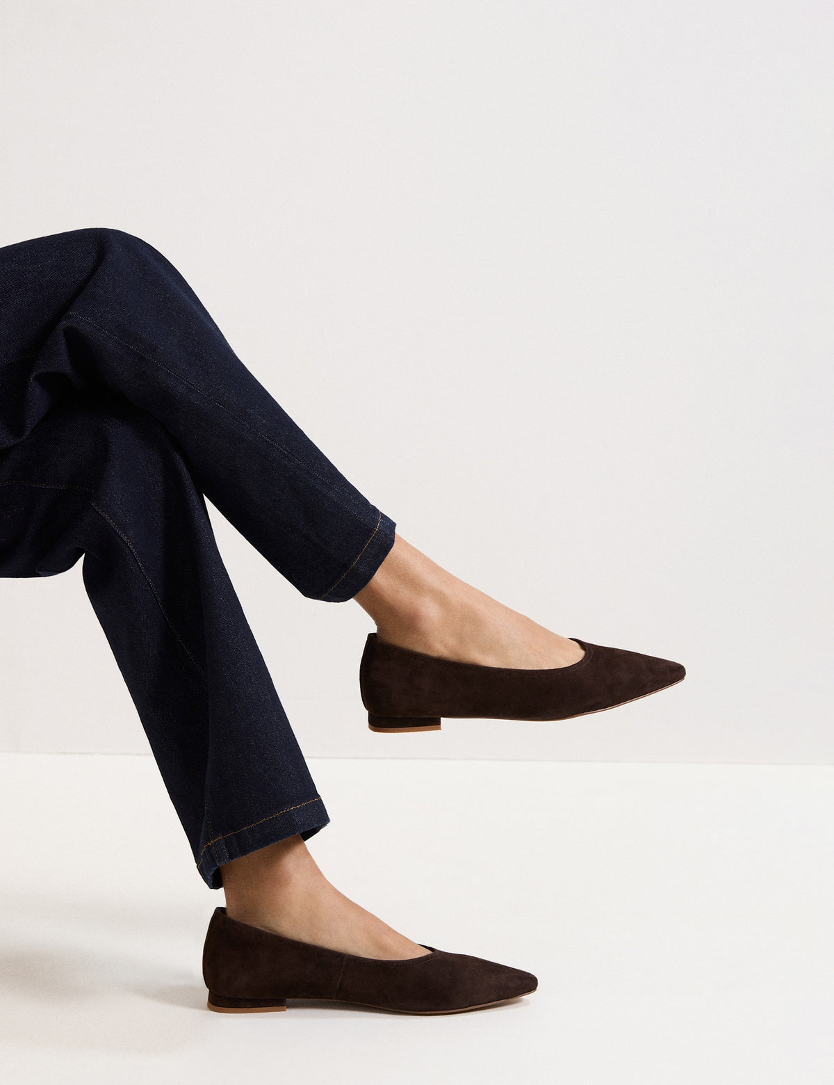 Women's Ballet Flats in Brown view 6 | ballet flats | SAVINTARI