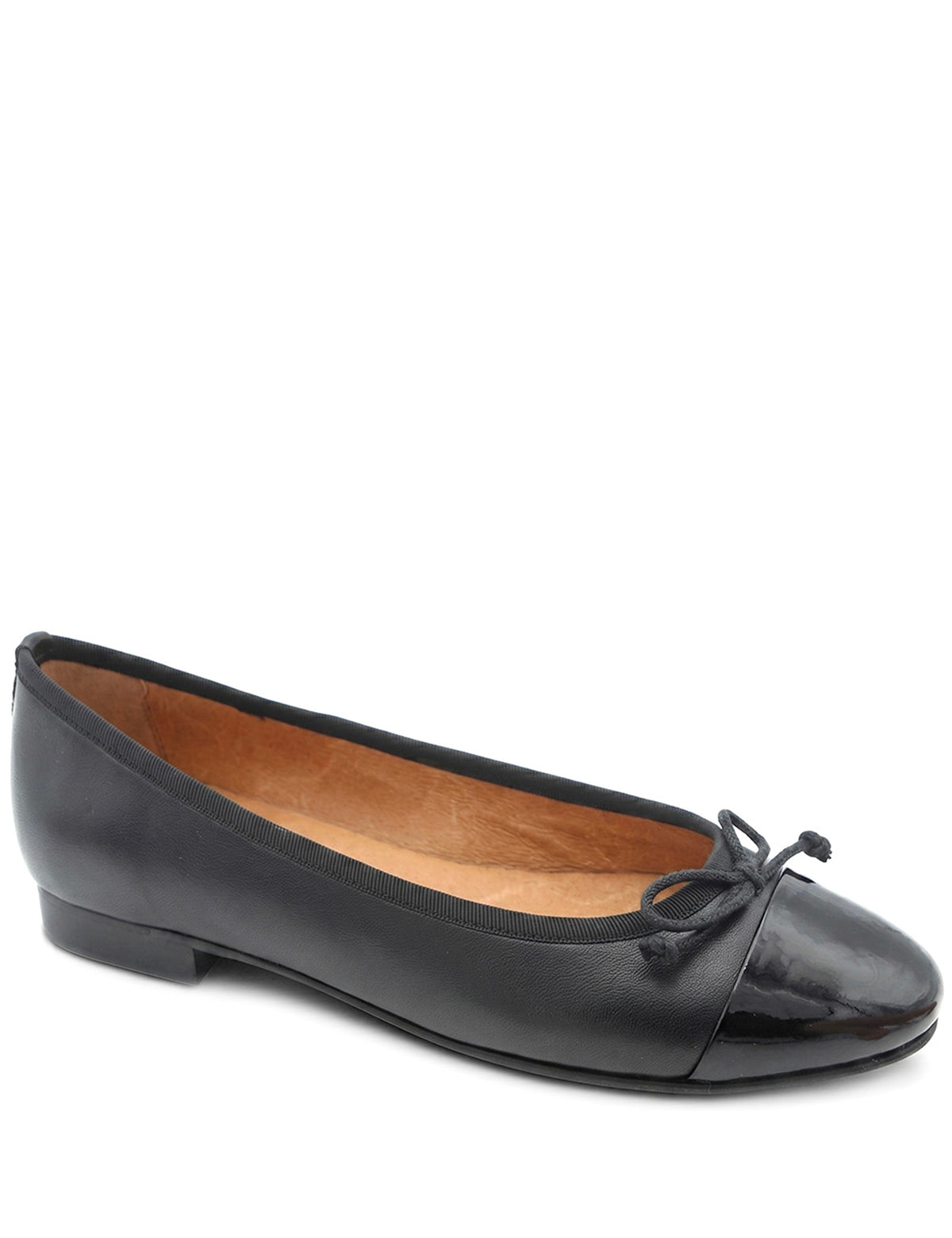 Women's Ballet Flats in Black view 6 | ballet flats | SAVINTARI