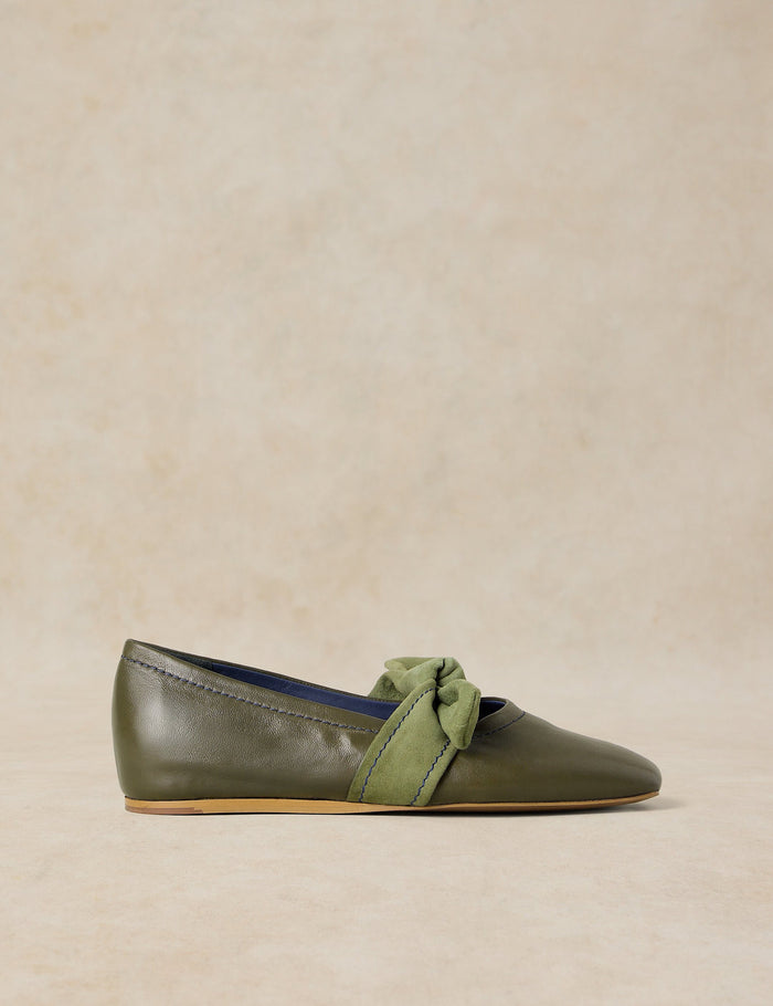 Ballet Flats · Khaki
