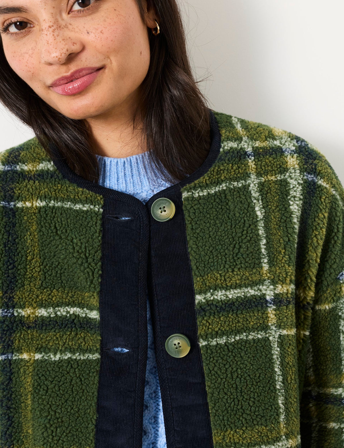 Women's Borg Jacket in Green view 4 | borg jacket | SAVINTARI