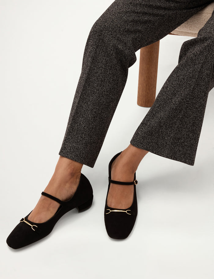 Ballet Flats · Black