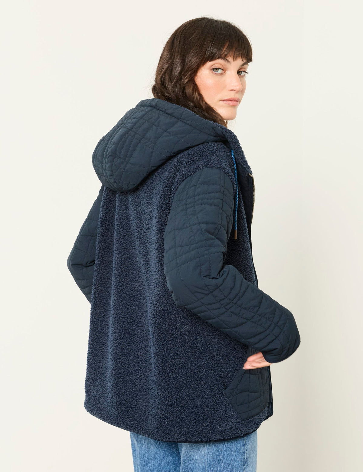 Women's Borg Jacket in Navy view 3 | borg jacket | SAVINTARI