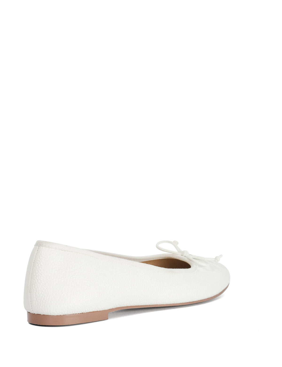 Women's Ballet Flats in Cream view 4 | ballet flats | SAVINTARI