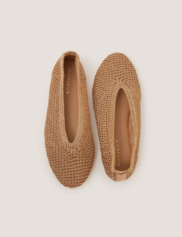 Ballet Flats · Gold