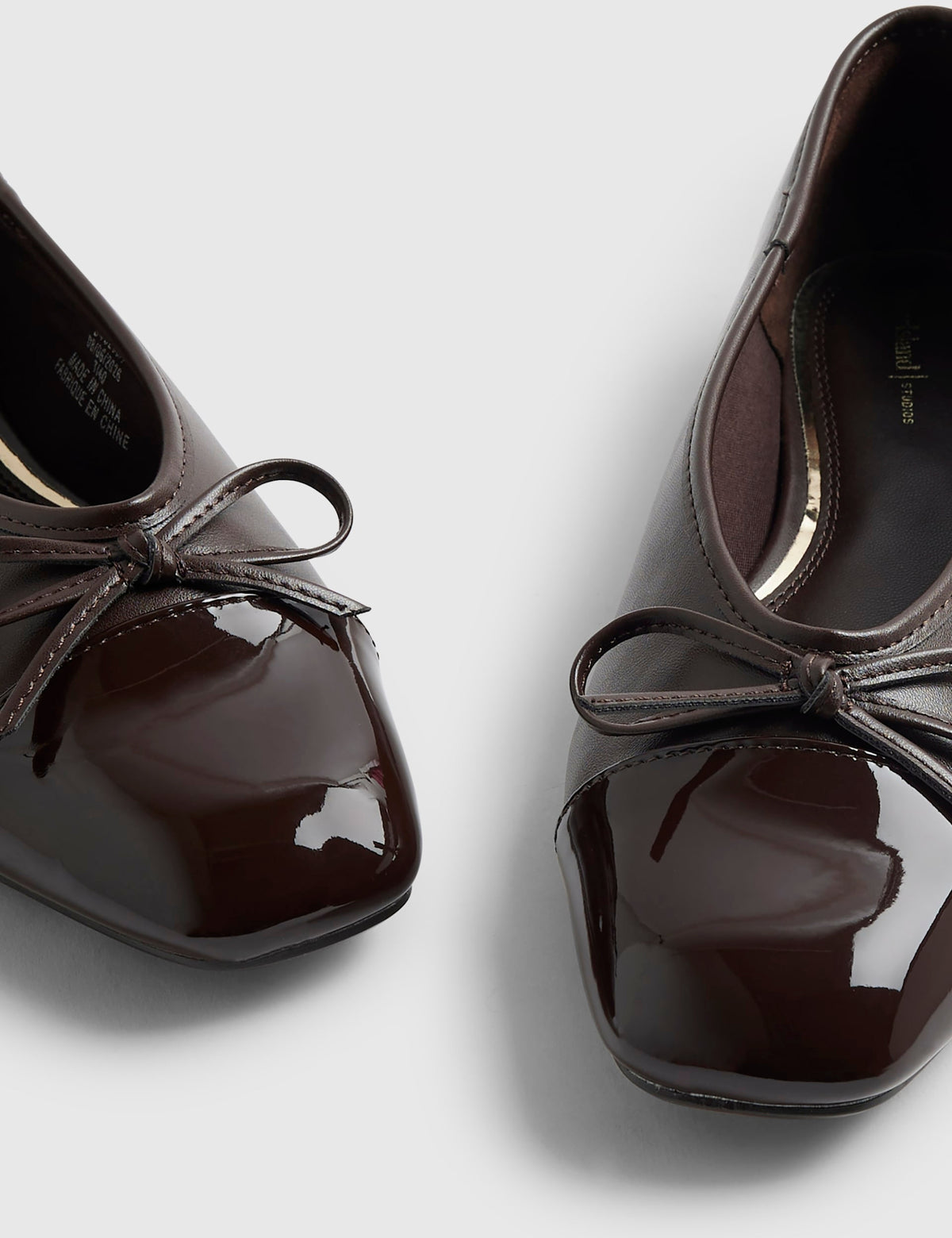 Women's Ballet Flats in Brown view 3 | ballet flats | SAVINTARI