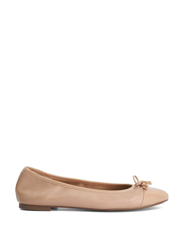 Ballet Flats · Beige