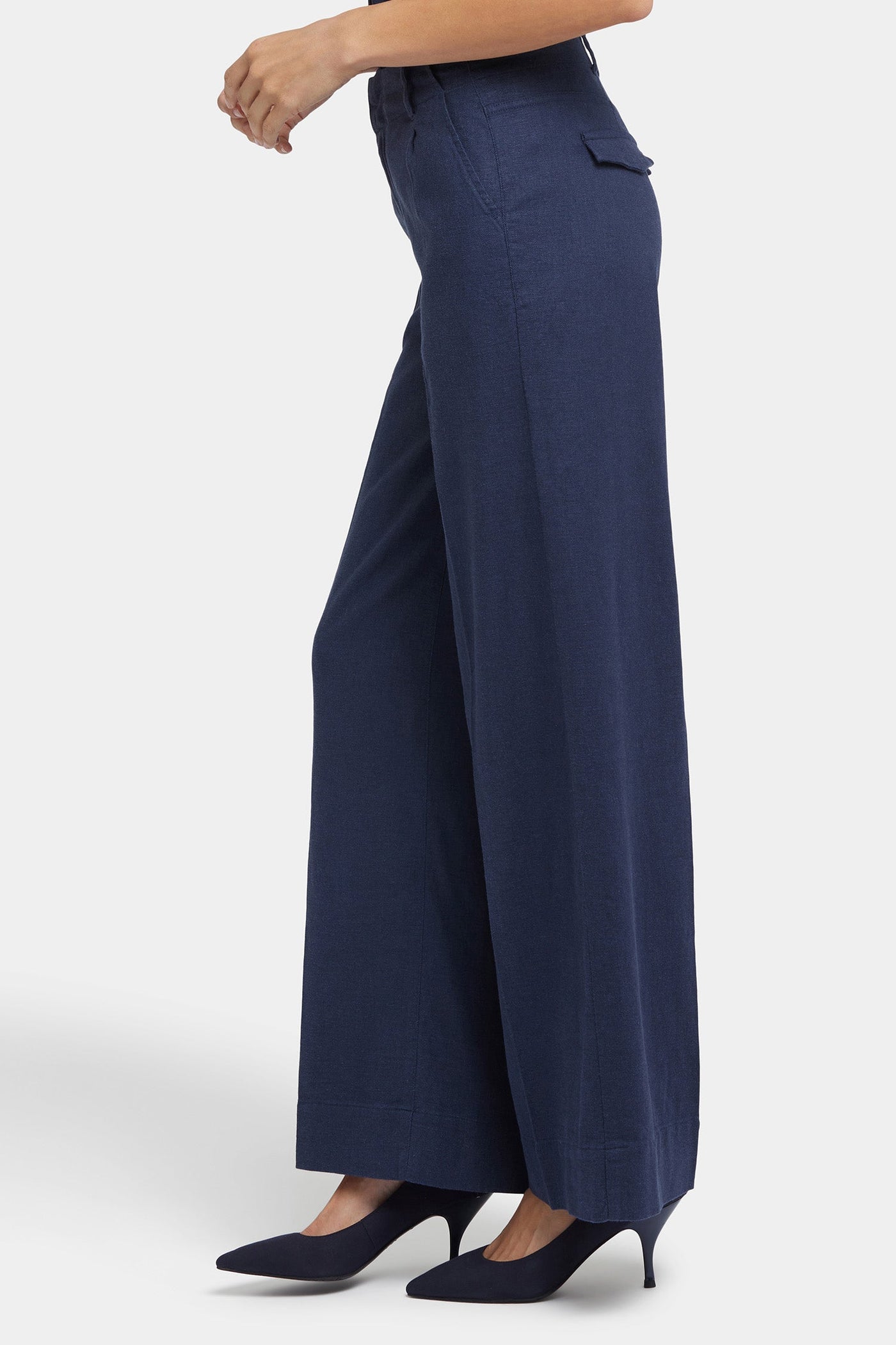 Mona Wide Leg Trouser Pants In Petite - Oxford Navy - wide leg trousers