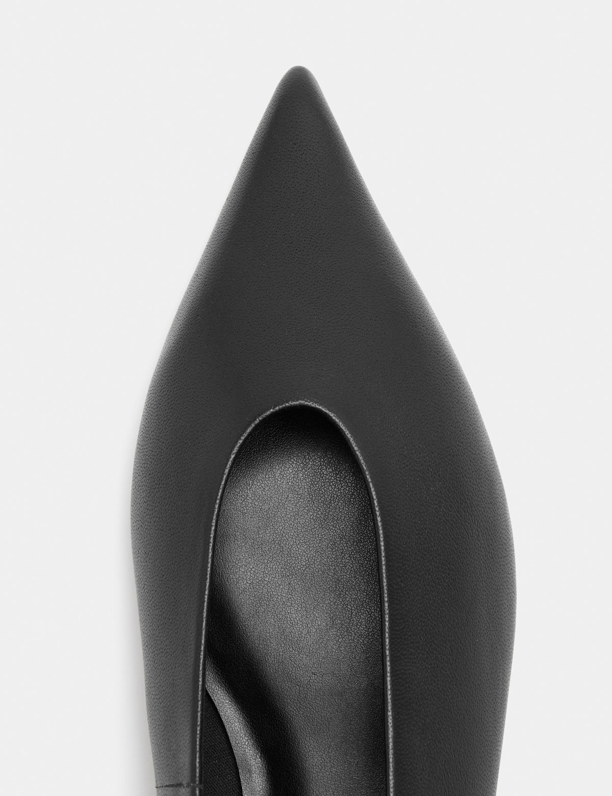 Women's Ballet Flats in Black view 3 | ballet flats | SAVINTARI