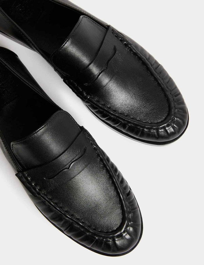 Women's Leather Loafers - Black | Work to Weekend Loafers | SAVINTARI