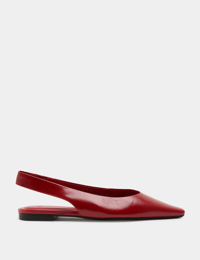 Leather Patent Flat Chisel Toe Slingback Soes · Black