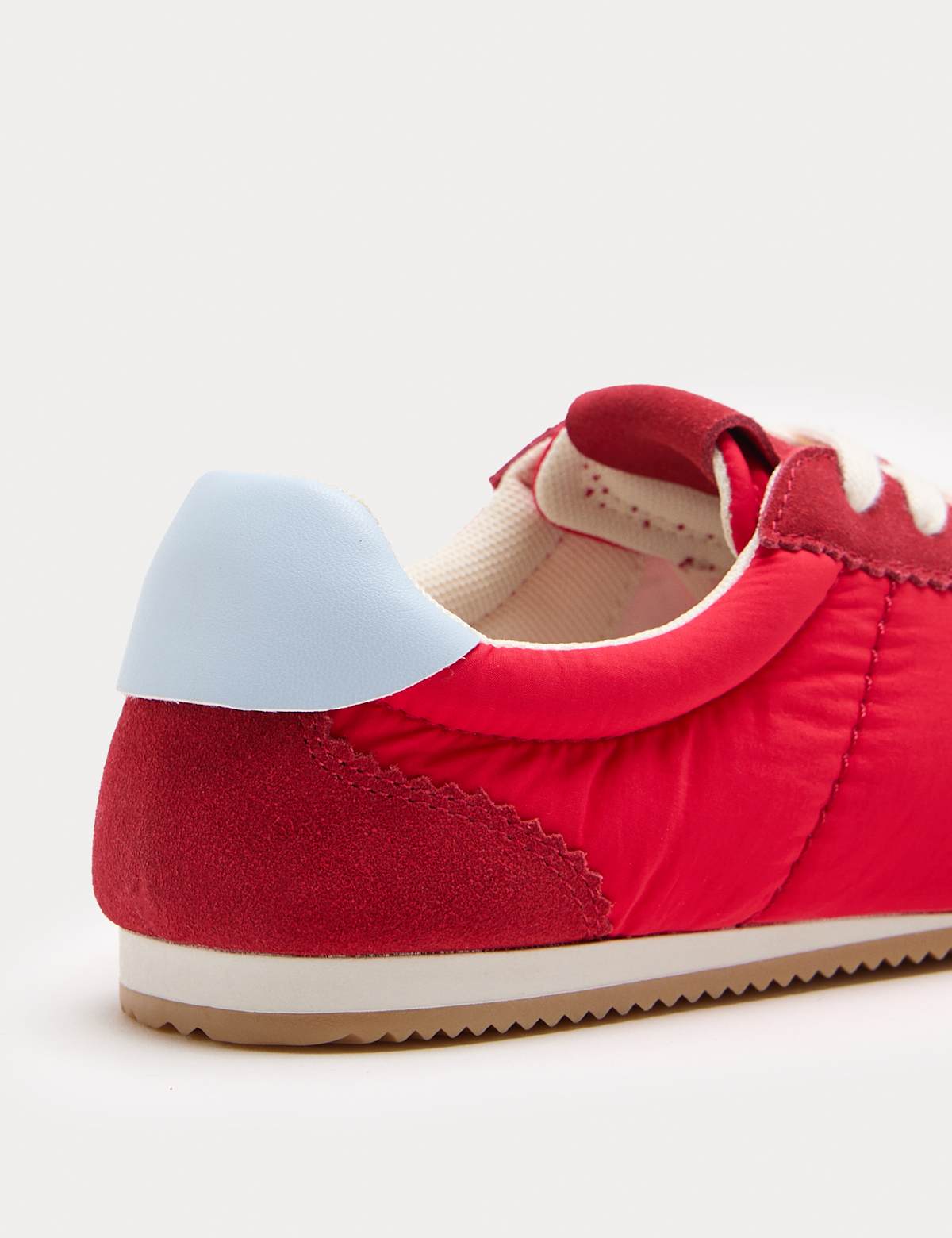 Women's Retro Runner Trainers - Red | SAVINTARI