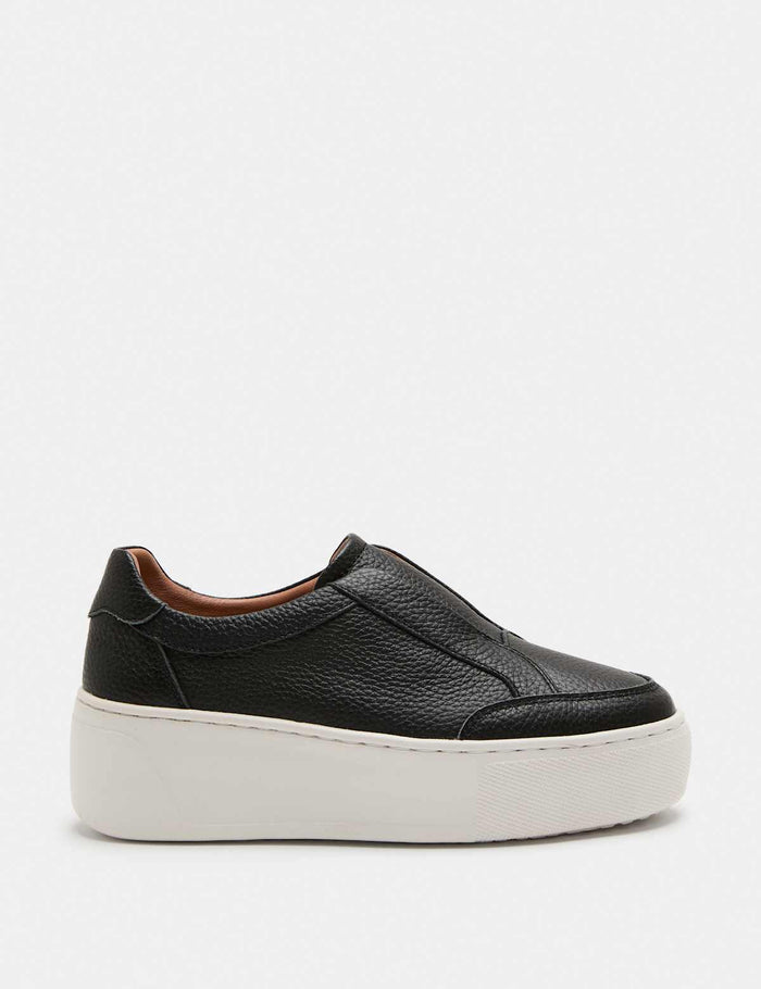 Women's Leather Slip On Platform Trainers - Black | Everyday Trainers | SAVINTARI