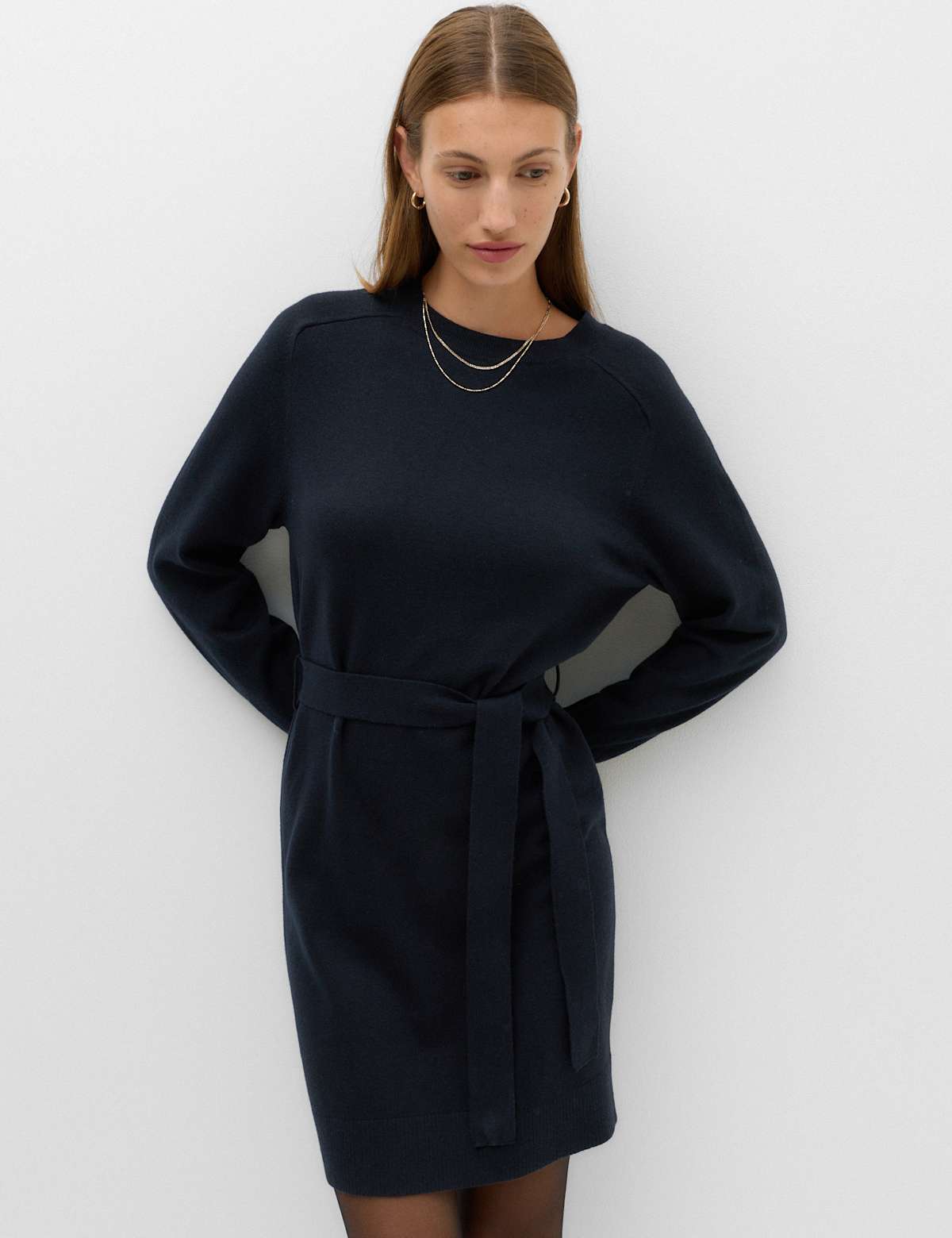 Women's Air-Yarn Crew Neck Waisted Mini Knitted Dress - Navy | jumper dress | SAVINTARI