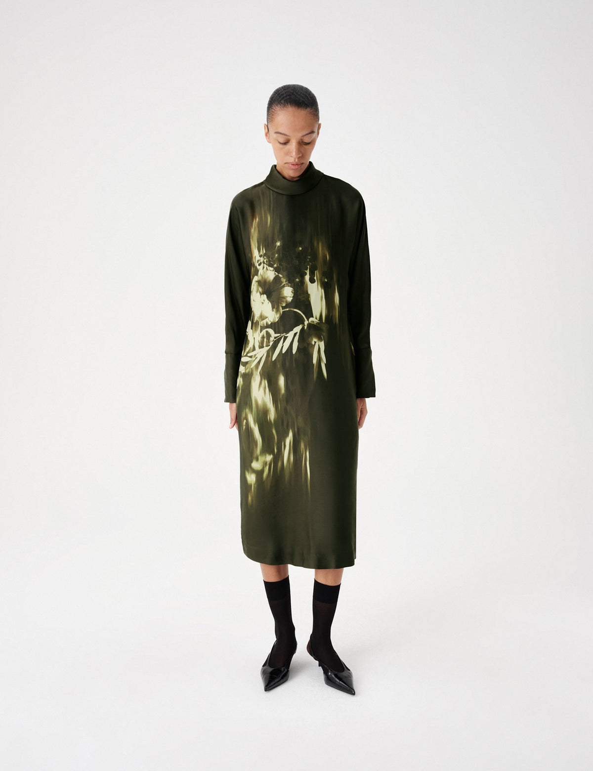 Women's Cocktail Dress in Black view 4 | cocktail dress | SAVINTARI