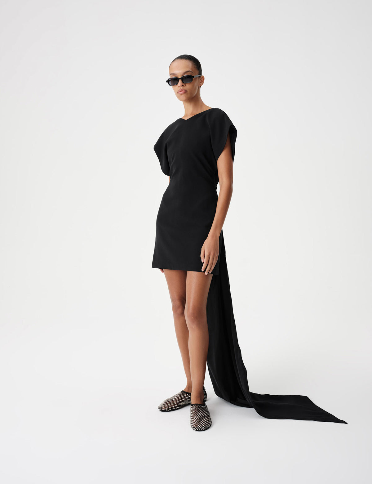 Women's Cocktail Dress in Black view 4 | cocktail dress | SAVINTARI