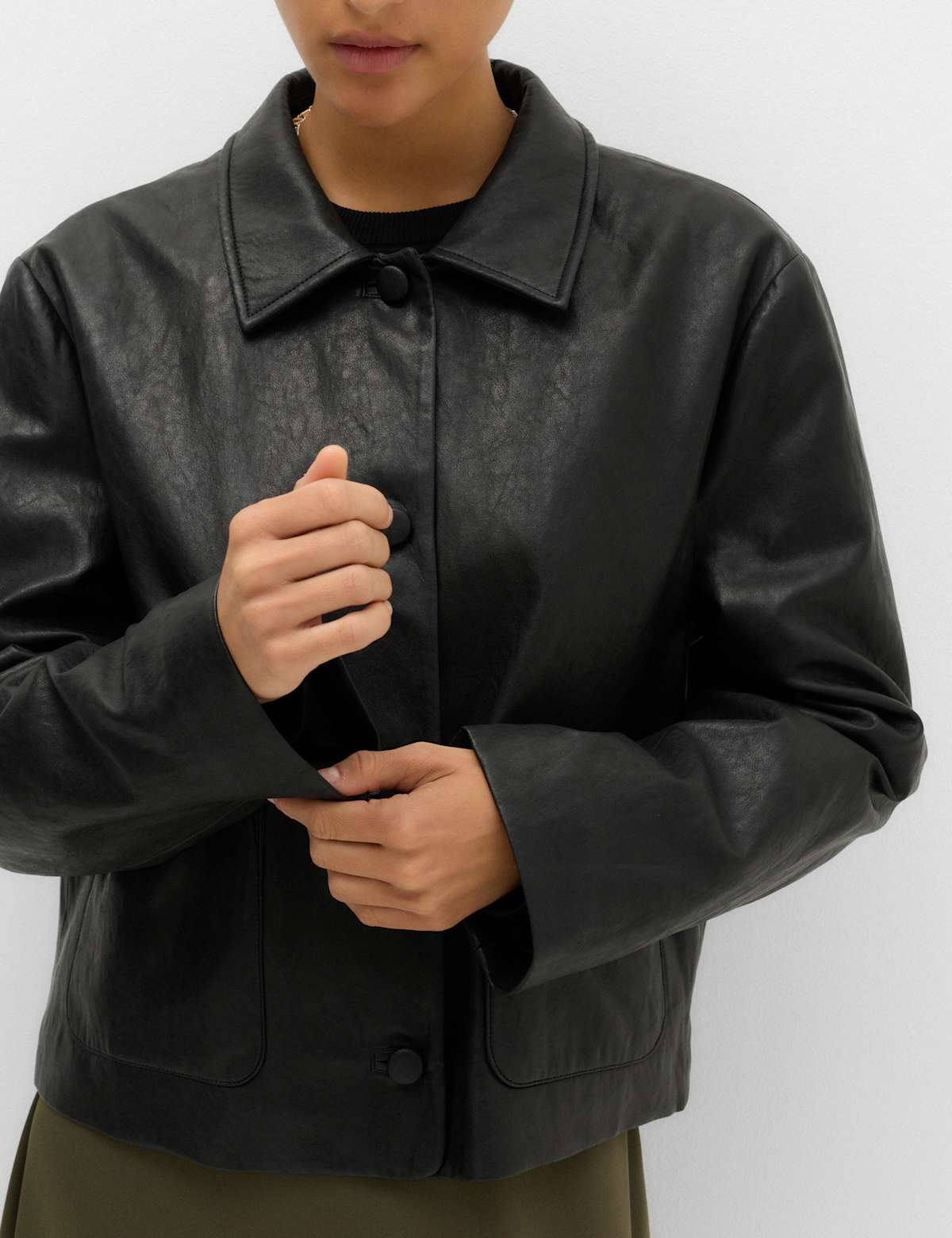 Women's Faux Leather Padded Short Jacket - Black | leather jacket | SAVINTARI