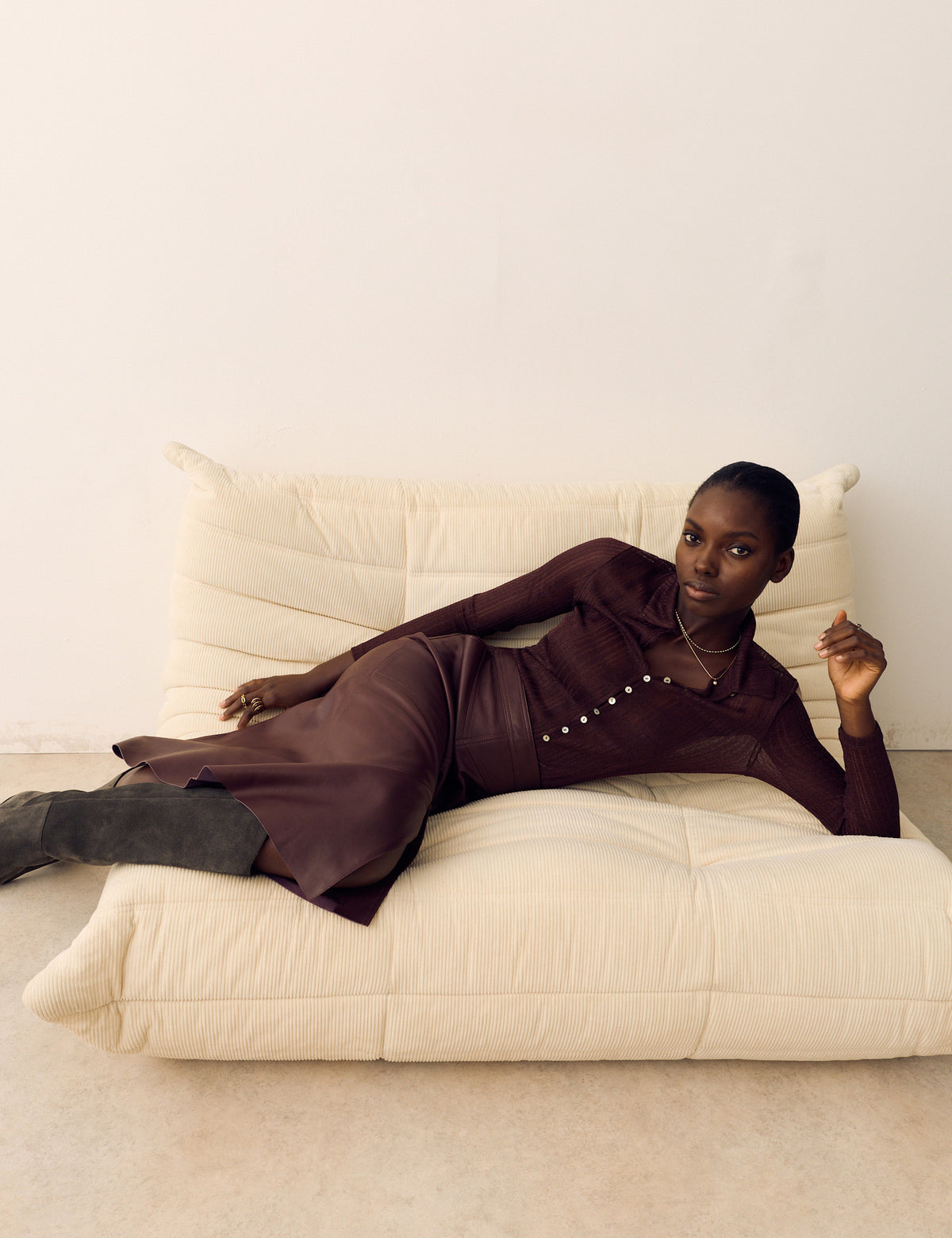 Women's Leather Skirt in Brown view 3 | leather skirt | SAVINTARI