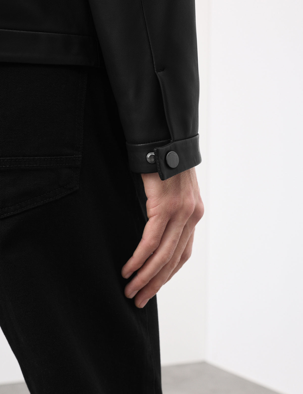 Men's Leather Jacket in Black view 4 | leather jacket | SAVINTARI