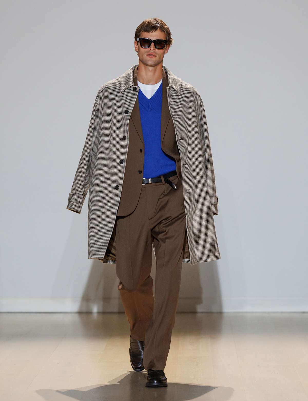 Women's Wool Blend Houndstooth Long Coat - Camel | womens coats | SAVINTARI