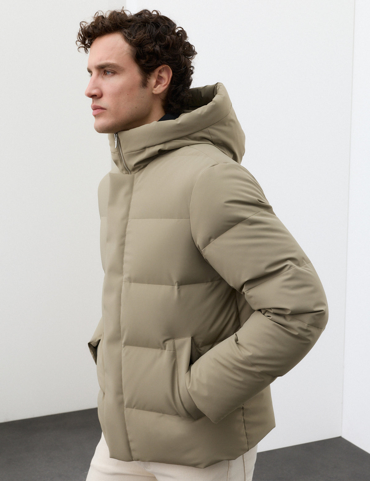 Men's Puffer Jacket in Brown view 4 | puffer jacket | SAVINTARI