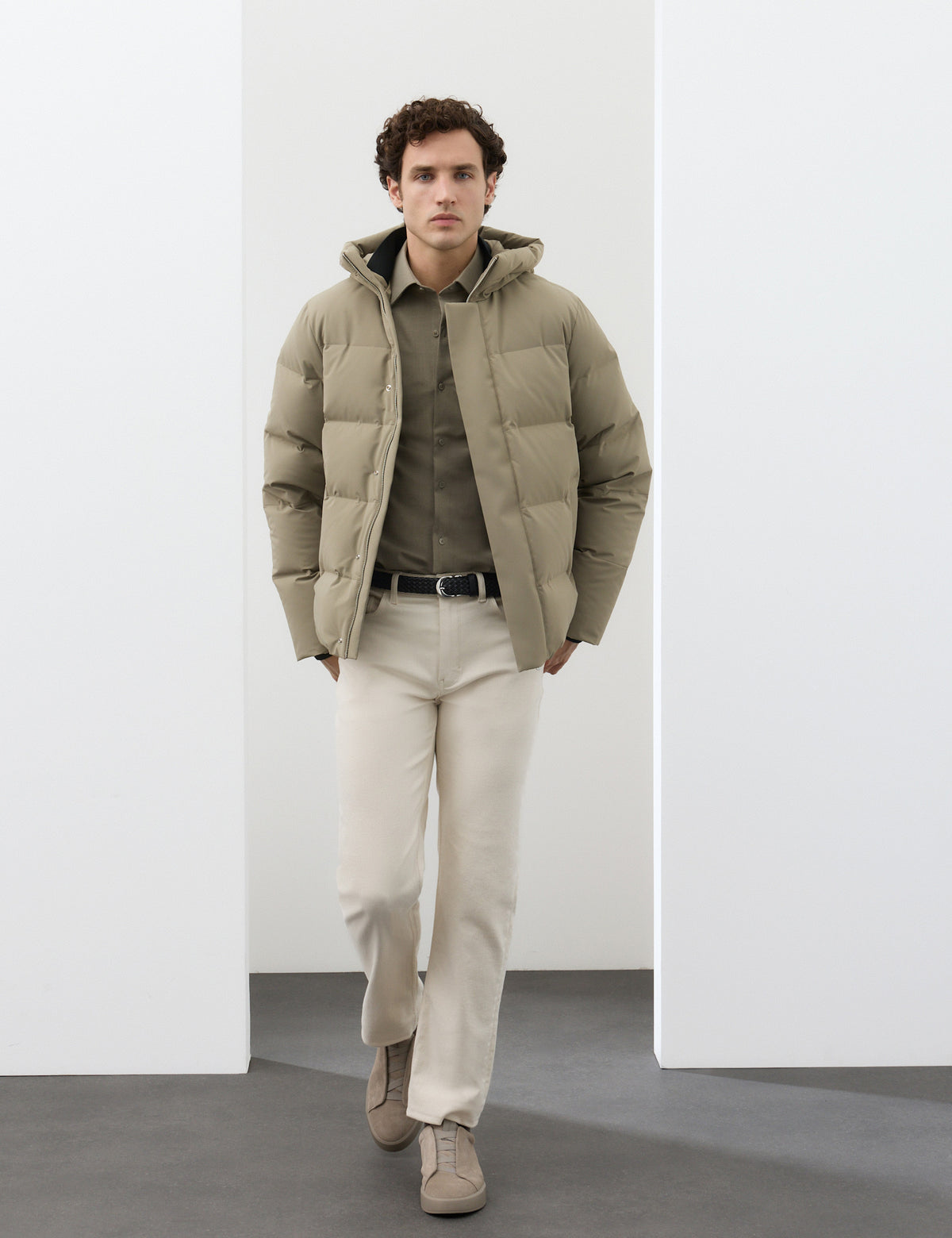Men's Puffer Jacket in Brown view 5 | puffer jacket | SAVINTARI
