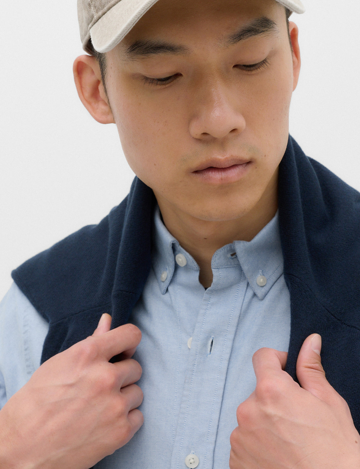 Men's Shirt in Black view 3 | mens shirt | SAVINTARI