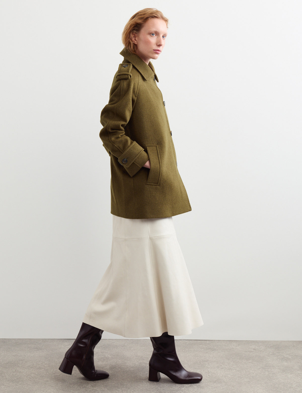 Women's Wool Coat in Green view 6 | wool coat | SAVINTARI