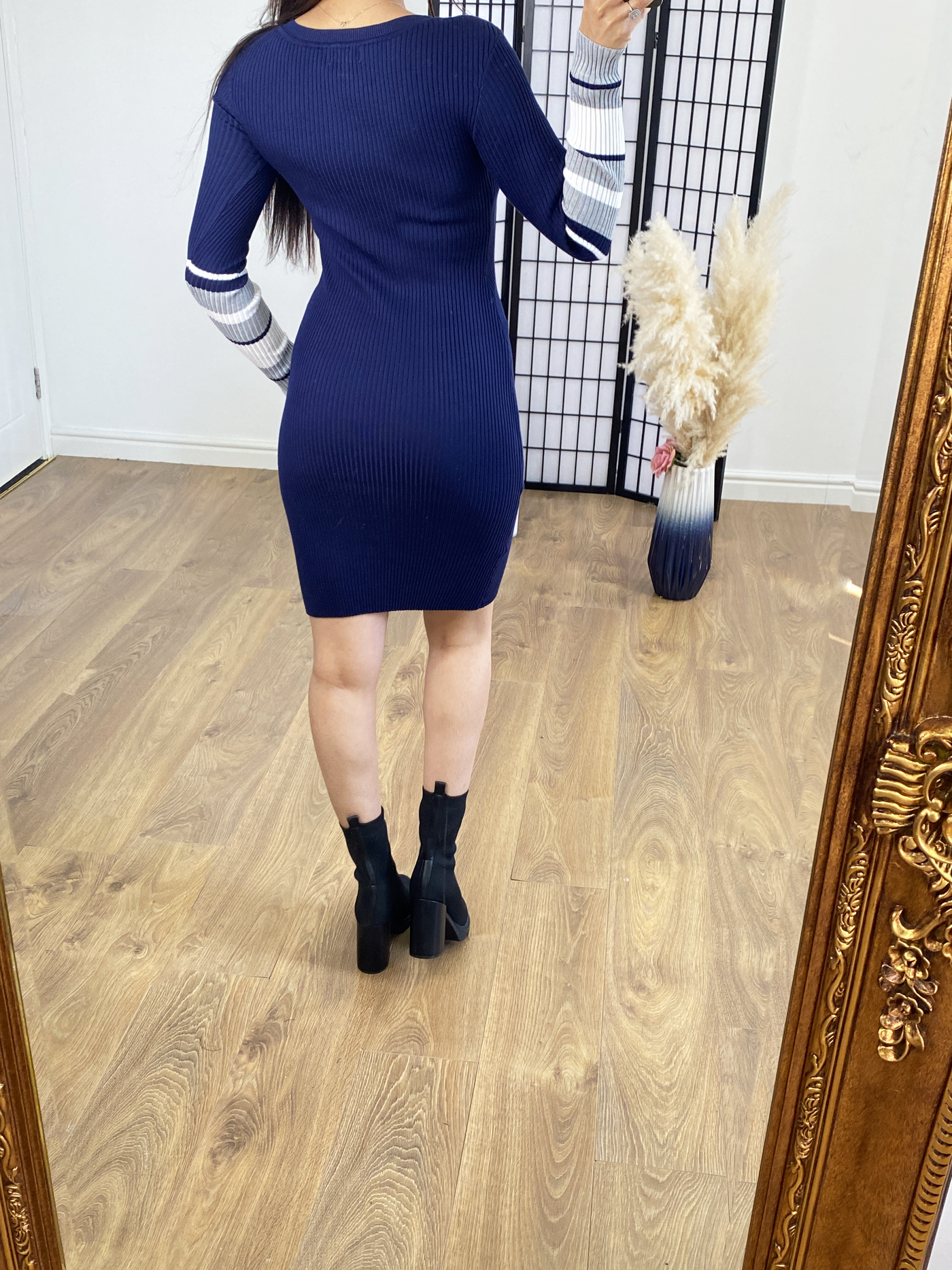 SAVINTARI Autumn Navy Colour Block Ribbed Jumper Dress